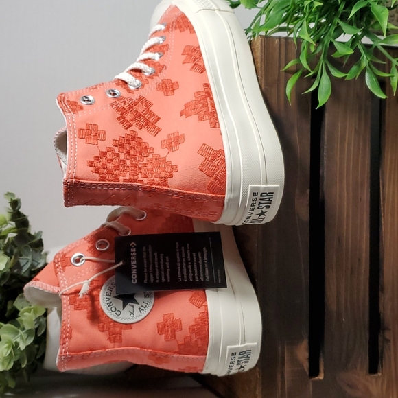 Converse CTAS Lift Platform Tonal Embroidery Womens Sz: A02233C - Picture 10 of 15